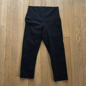 Lululemon Leggings Cropped Black Size 6